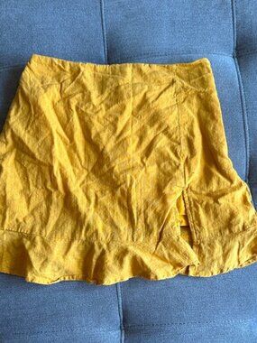 Women's SHEIN Yellow Mini Skirt